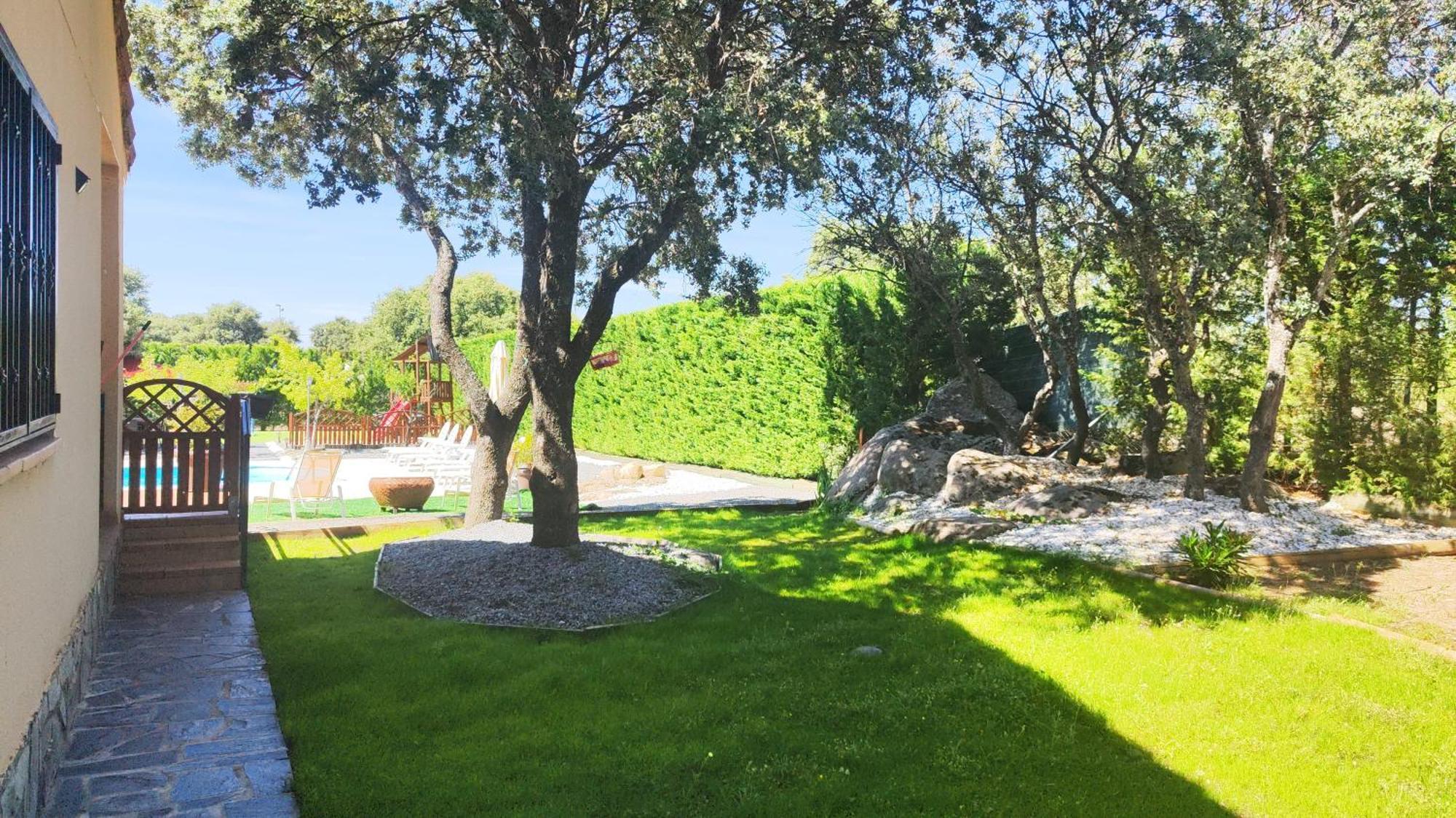 La Triqueta Villa Zarzuela del Monte ภายนอก รูปภาพ