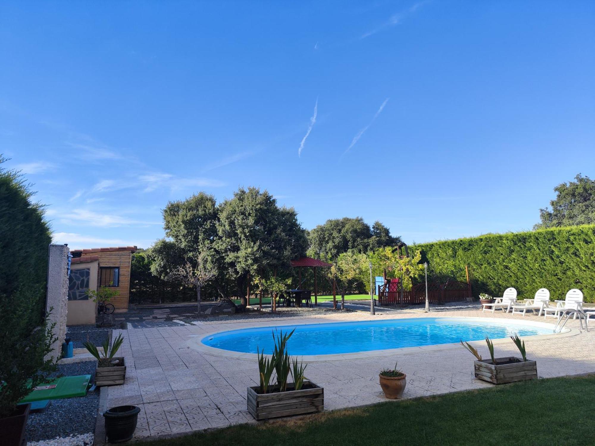 La Triqueta Villa Zarzuela del Monte ภายนอก รูปภาพ