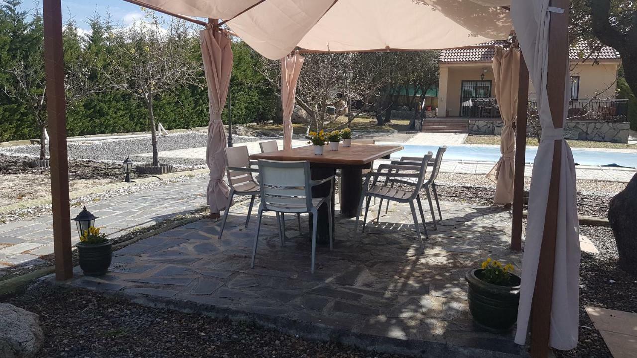 La Triqueta Villa Zarzuela del Monte ภายนอก รูปภาพ
